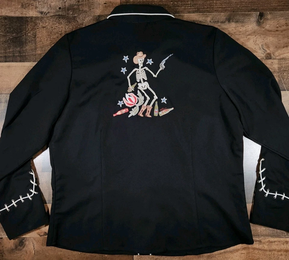 Camisa Scully Western Pearl Snap Feminina XL Preta Esqueleto Tiro Cerveja Rosas Estrela - Imagem 2 de 4