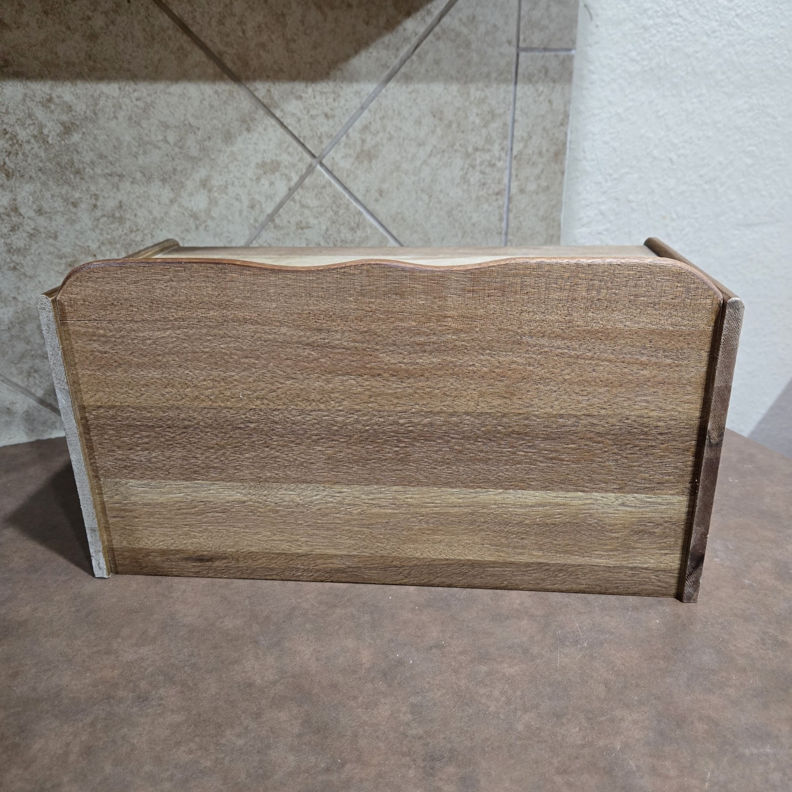 Pioneer Woman Breezy Blossom Brown Acacia Wooden Bread Box Kitchen Cottagecore 