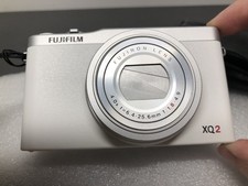 FUJIFILM XQ2 Digital Camera 12.0 MP - white