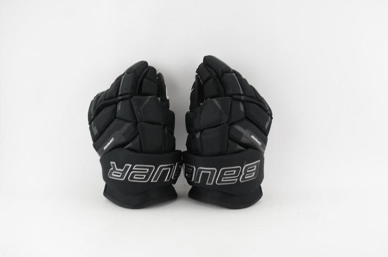 Bauer Supreme Mach  Hockey Gloves Senior Size 14 Black  (0627-1876)