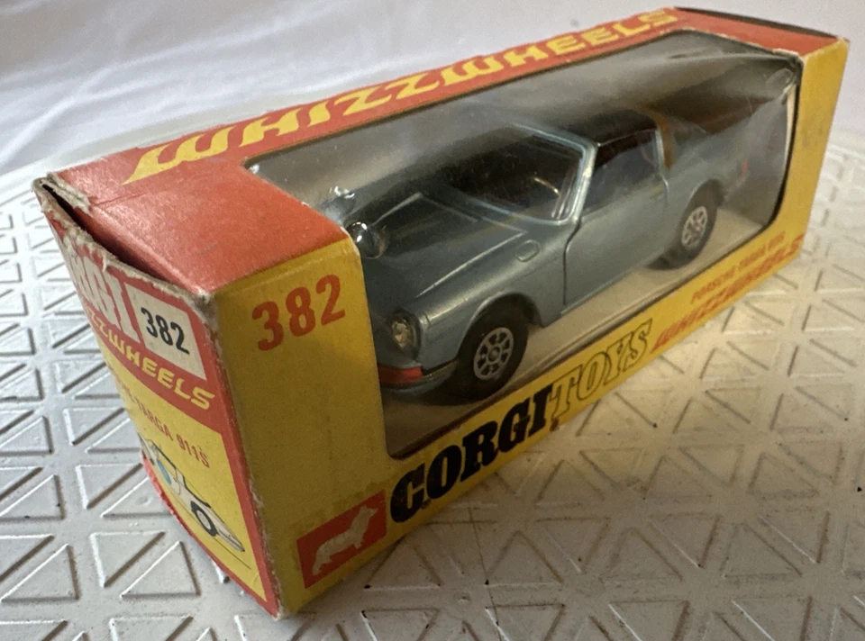 Corgi WhizzWheels 382 Porsche Targa 911S синий с поврежденной коробкой (48Q) - Изображение 2 из 4