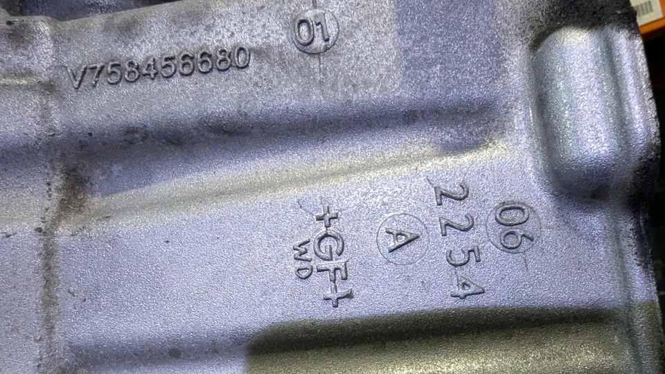 MINI Countryman PEUGEOT CITROEN ENGINE BLOCK V757899480 - Image 4 of 4