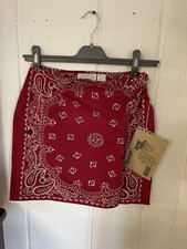 Bandana Falda Envoltura Rojo Paisley Mediana 28 Pulgadas Cintura 17 Lnch Largo