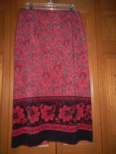 SAG HARBOR Woman Black/Red Poly/Spandex Floral Back Pleat Pencil Skirt 16W NWOT