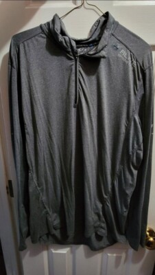 Alive Magnetic Athletic Pullover Shirt