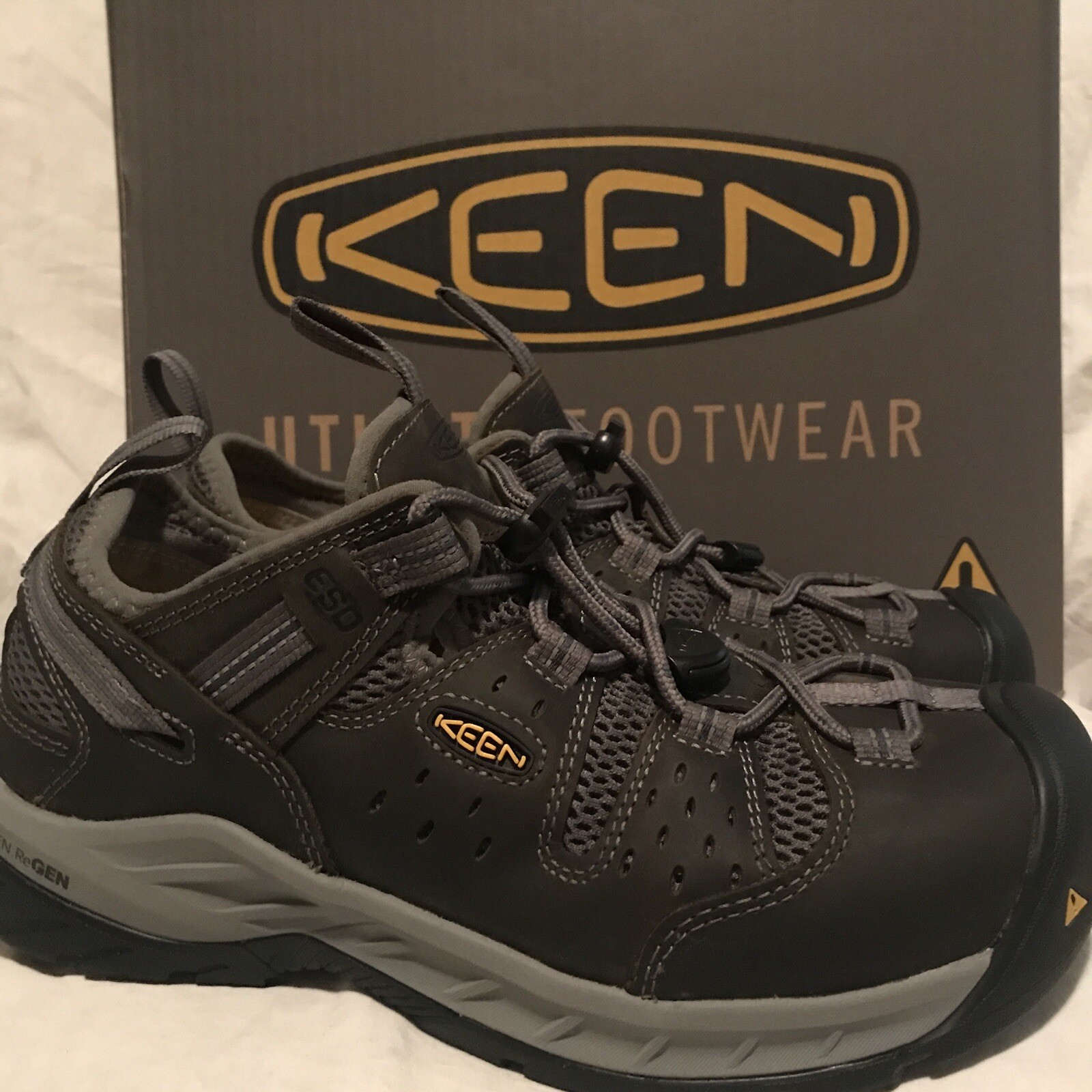 Scarpe nuove Keen Utility da uomo taglia 10 5 M Atlanta Cool II 2 ESD punta in acciaio 1023217