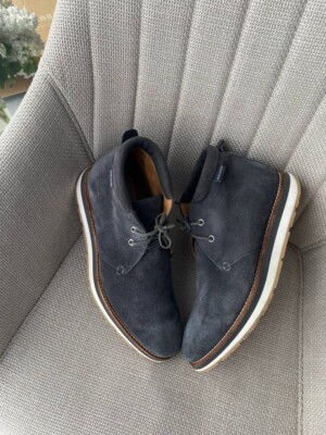 Louis Vuitton - Suede White Sole Lace Up Chukka Boots - Navy Blue - Size 8 US
