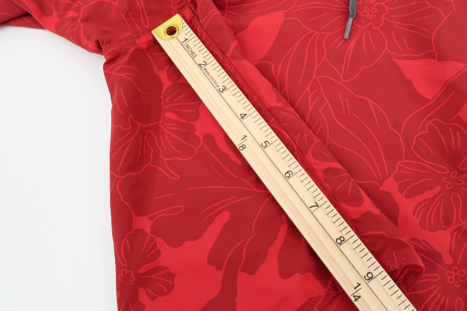 Patagonia Men's Red Floral Wavefarer Board Shorts Trunks Surf Nylon Size 30 thumbnail 7