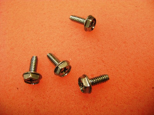 Soporte retenedor para placa base disipador térmico Dell 8100 con tornillos - Imagen 6 de 6