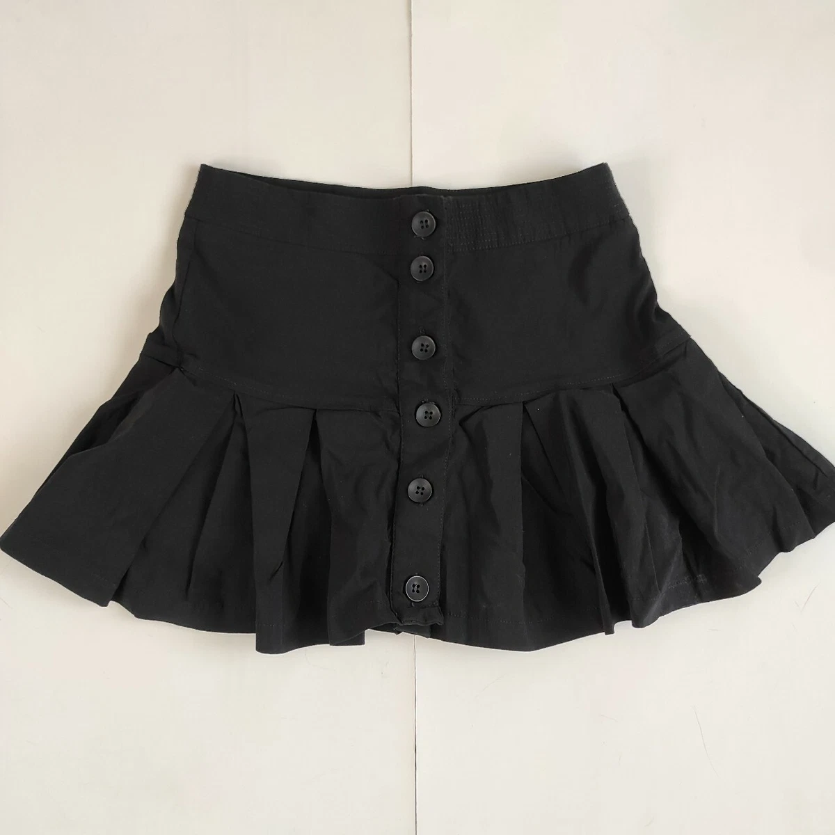 Cute mini pleated black skirt by Pimkie gothic grunge mall goth