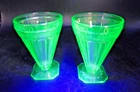 Vtg Uranium Adam Jeannette Depression Glass 4.5" Footed Tumbler Pair GLOWS