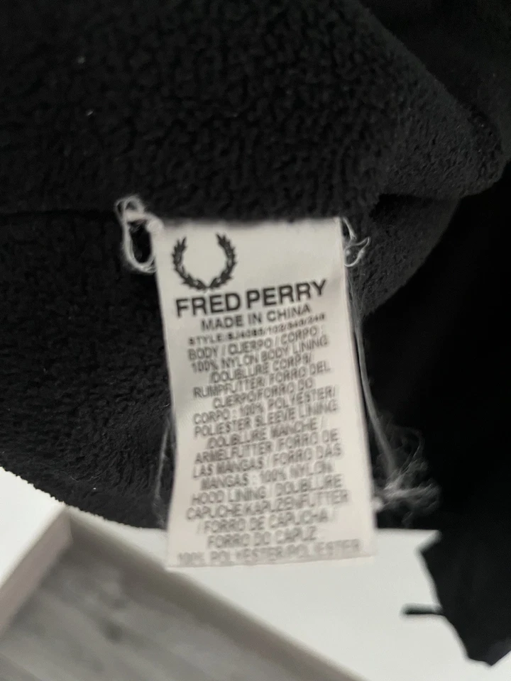 Fred Perry Padded Fleece Lined Patch Pocket Coat Black XXL - Image 2 of 4