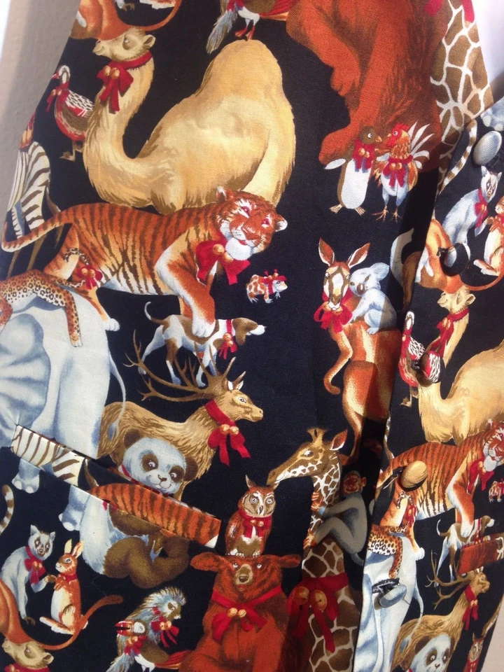 Large Christmas Vest Lion Tiger Bear Panda Monkey Giraffe Penguin Camel Kangaroo - Image 3 of 3