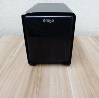 Data Robotics DROBO DRDR3-A*DOES NOT TURN ON*SOLD AS-IS*FOR PARTS*