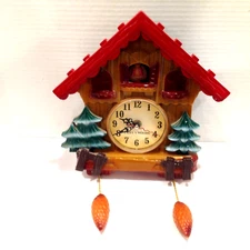 Vintage Sangtai Fairy's Woods Clock Model 5168 No Pendulum Tested & Works