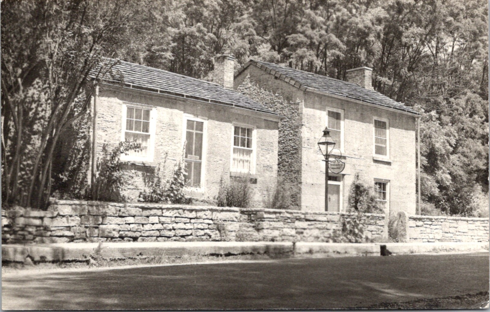 Mineral Point Wisconsin Pendarvis House Shake Rag Street RPPC Postcard    16278