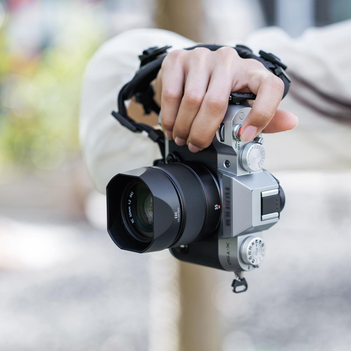 Reversible XC 35mmf/2 Lens hood For Fujifilm XF 23mm f/2 R WR / XF