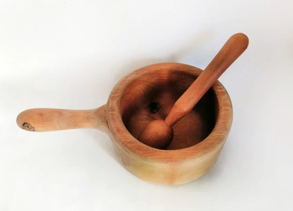 Mortero y mortero de madera vintage grande con mango cocina especias hierbas molinillo Foto 3 de 4