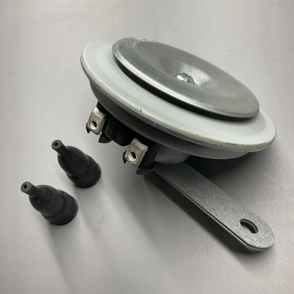 Bocina de aire BOSCH OE tono alto 12V para Mercedes-Benz 190E 300SD 450SEL 0986320147 Foto 4 de 4