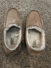 UGG Australia Ascot Moccasin Slipper for Men, Size US 8 - Chestnut