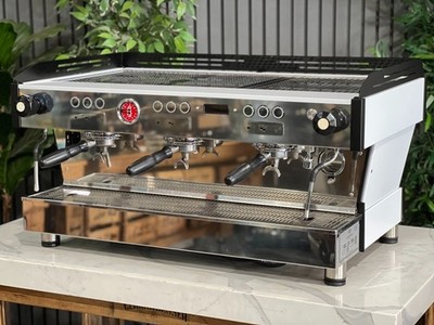 LA MARZOCCO LINEA PB 3 GRUPPEN ESPRESSOMASCHINE WEISS EDELSTAHL SCHWARZ CAFE