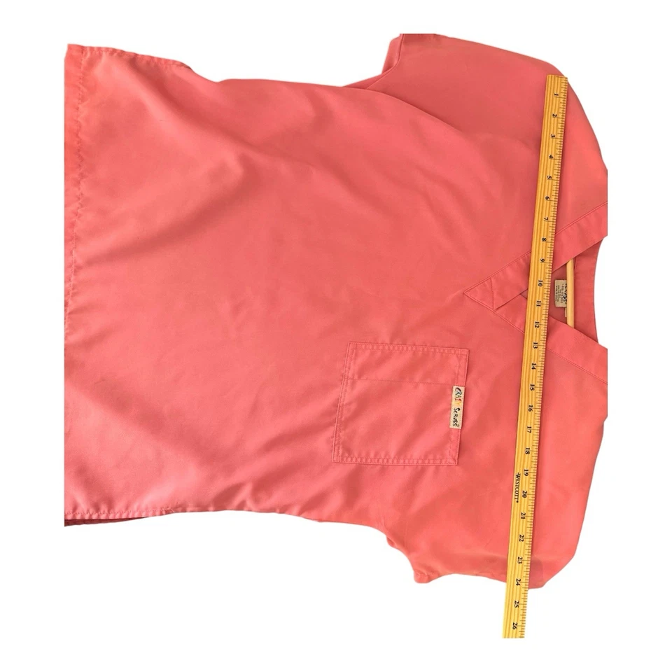 Blusa Médica Pink Crazy con Bolsillo Talla Extra Pequeña para Mujer Foto 4 de 4