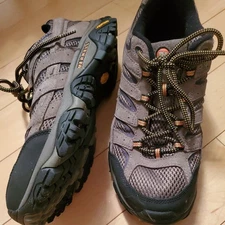 Merrell Men’s Moab 3 Walnut Leather Waterproof Hiking Shoe Sz 9.5 & New Insoles