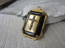 Antique Victorian Gold Plated Black Glass Hair Locket Mourning Necklace PENDANT