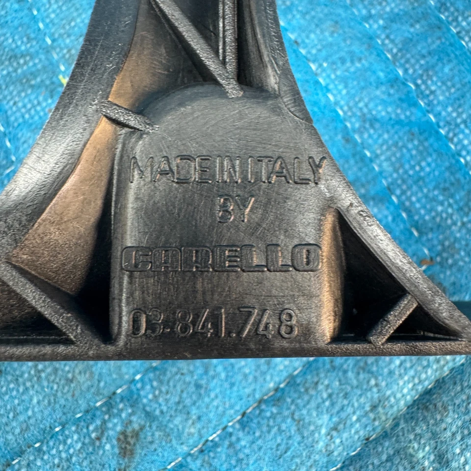 CHRYSLER TC MASERATI 1989-1991 SOPORTE MARCO LUZ DELANTERA IZQUIERDA OEM Foto 2 de 4