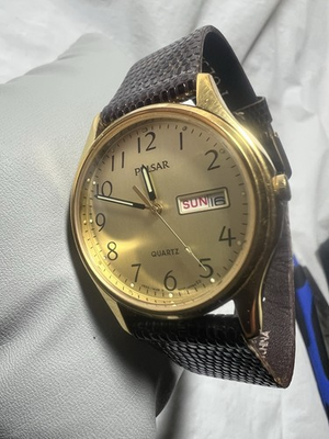 #ad seiko pulsargold Tone Cream DialDay Date1980’sV533 7A30 Wr30M 33mm unise $110.00