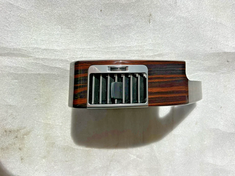 Land Rover Range Rover L405 2014-2017 tablero derecho ventilación rejilla moldura Foto 3 de 4