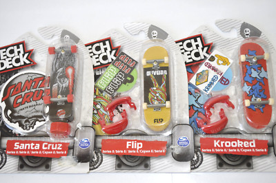 Tech Deck Series 8 Boards - Santa Cruz / Krooked / Flip - Zubehör / Aufkleber - versiegelt