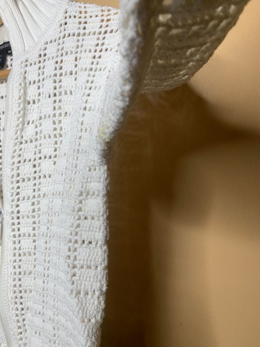 NY Based Women Size Medium Sweater Cardigan Zip Front White Crochet Long sleeve - Picture 11 of 21