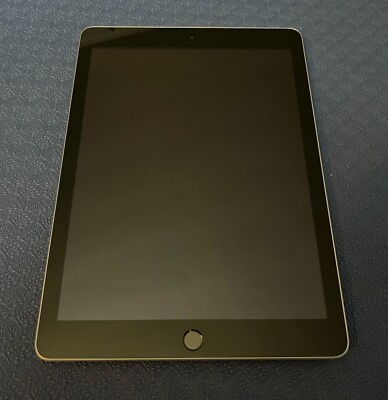 Apple iPad 5th Gen A1822 (WiFi) 32GB Space Gray (Excellent