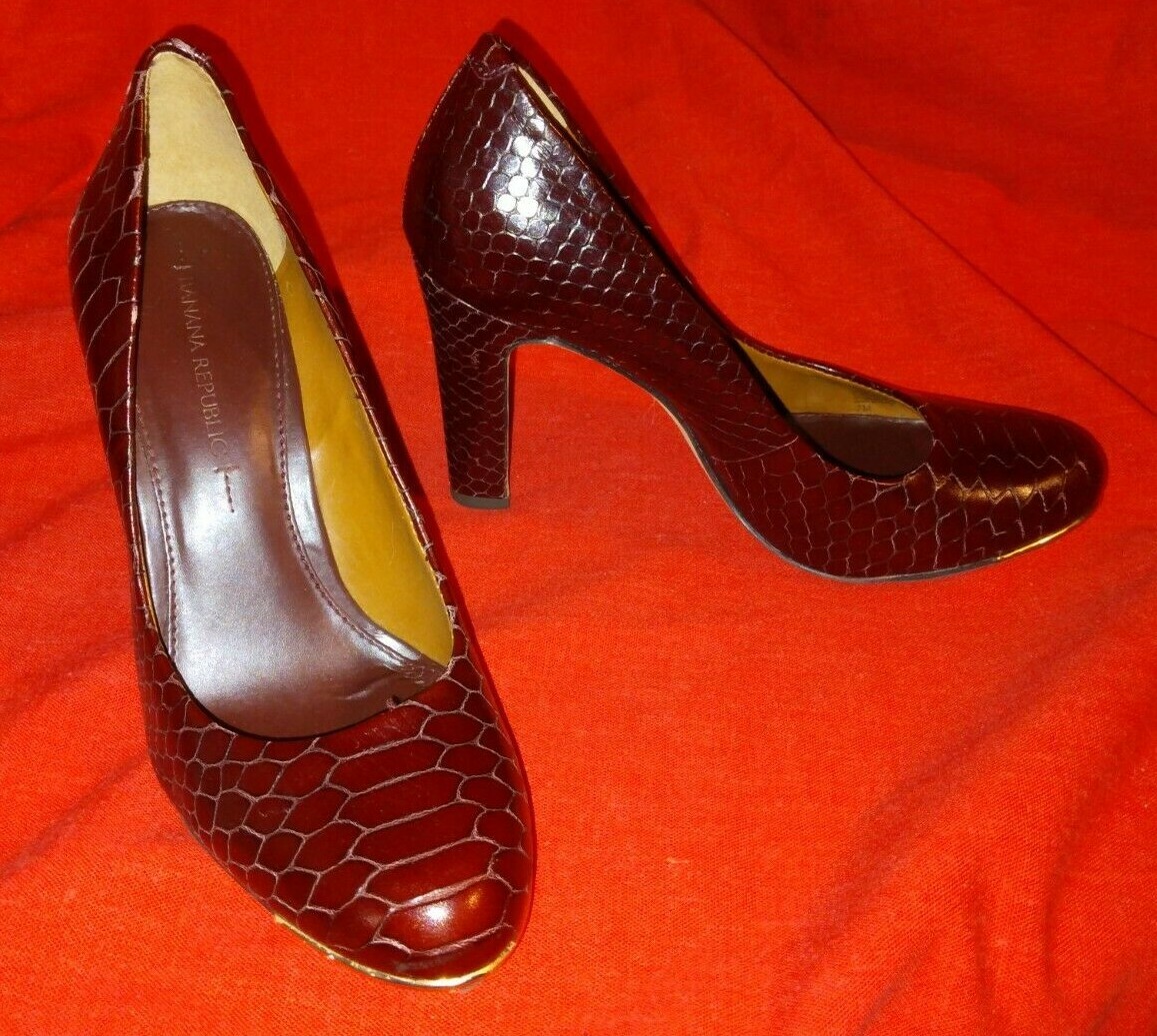Banana Republic Burgundy Croc Leather Upper Block Heels Shoe Size