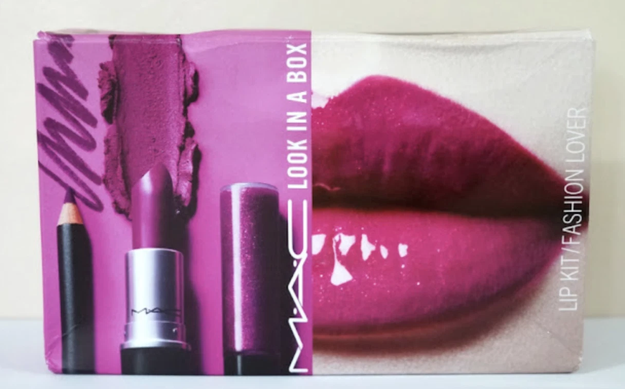 MAC Look In a Box Lip Kit/Fashion Lover
