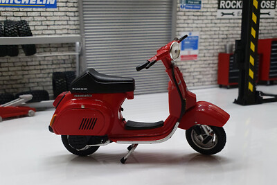 Vespa PK 50 Automatica 1985 1:18 Scale Scooter Model Supreme