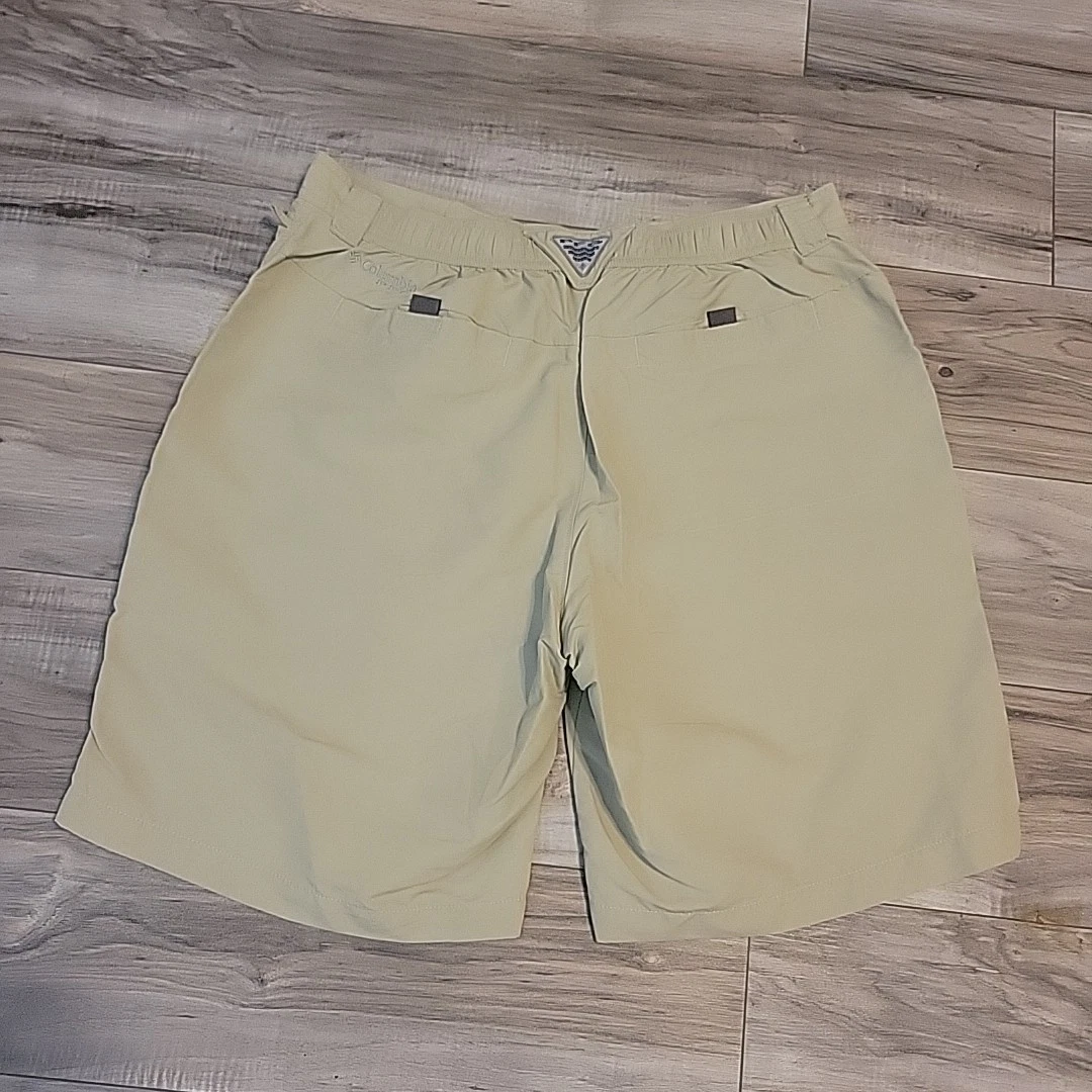 Columbia PFG Shorts Mens 36x10 (34x9.5) Khaki Beige Fishing Outdoor