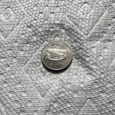 Ireland 10 Pence Coin 1982 Copper-Nickel Silver KM#24 Uncertified Ungraded