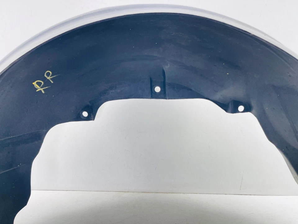 Chevrolet Corvette 1991-1996 carcasa trasera de plástico original, derecha GM 10135988 OEM Foto 4 de 4