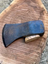 Vintage Woodings-Verona US00 Axe Head 3 1/2  Lbs USA