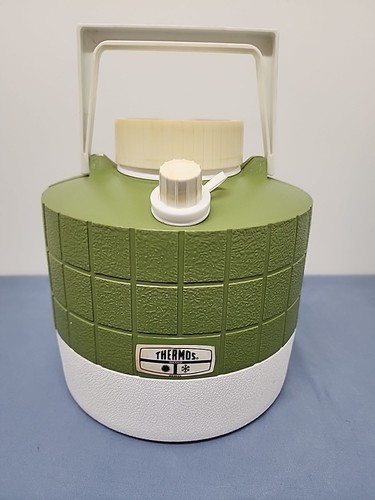 Vintage Avocado Green Thermos Picnic Water Jug 1 Gallon