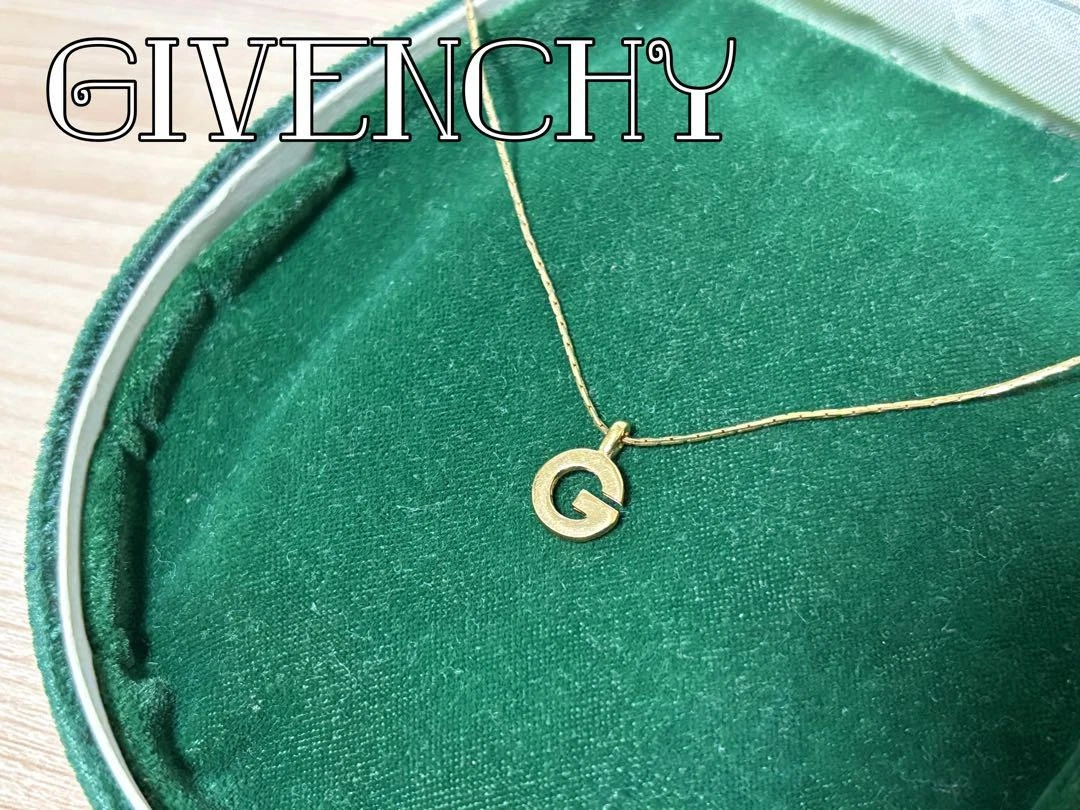 Givenchy Collana Stile Vintage Oro Logo G USATA