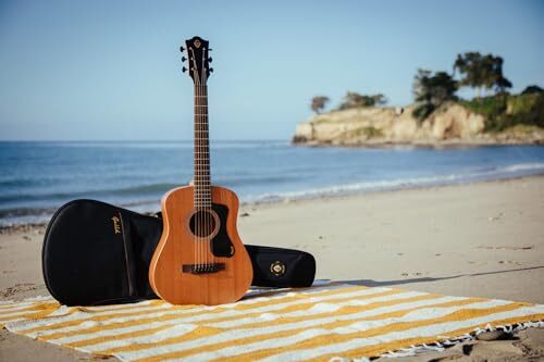 Guild Traveler Acoustic Guitar - Natural - Picture 4 of 4