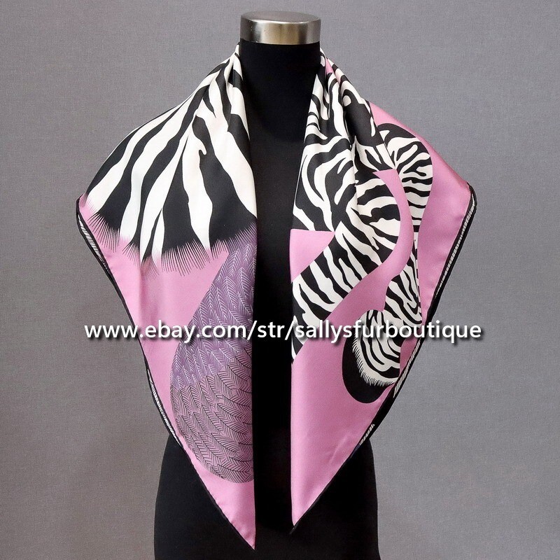 洋書　SCARVES(H) TONY AND CANDICE Women's Graphic Print 100% Silk, Silk Scarf