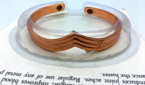 Magnetic Bracelet - Shiny Coppertone, Ladies, V-Point Design - NEW - Picture 2 of 4