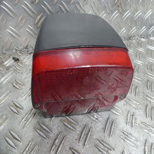 BMW R 100R Mystik EZ:96 Rücklicht Rückstrahler 57857
