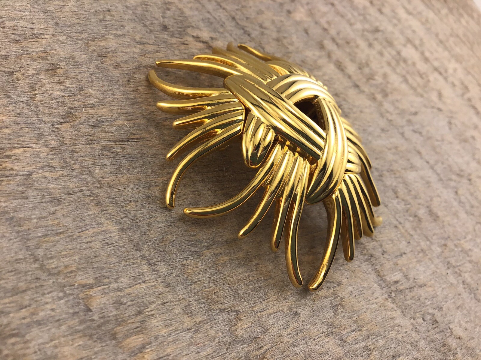 Vintage Designer KENNETH J LANE KJL Large Gold To… - image 3