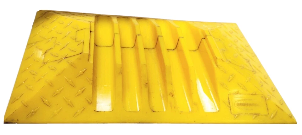 HUBBELL HBLTT5EC WIRE MANAGEMENT 5-CHANNEL ENDCAPS - Изображение 3 из 4