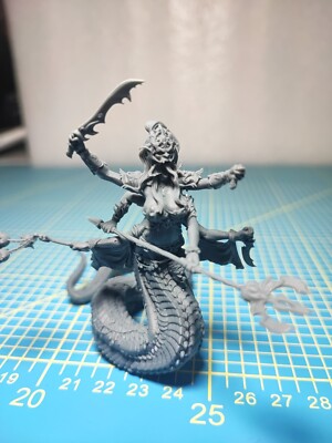  dnd miniatures Gorgon  bemalbar, Miniatur